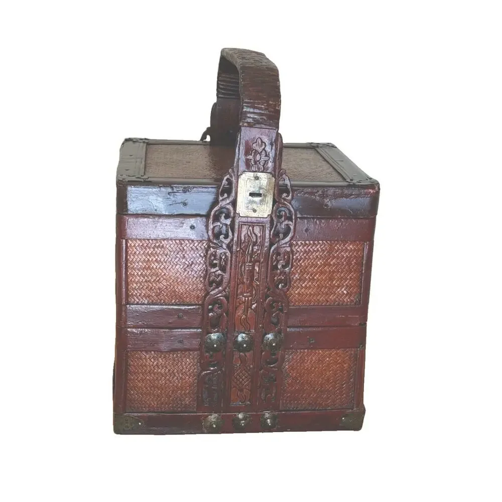 N/A beautiful antique